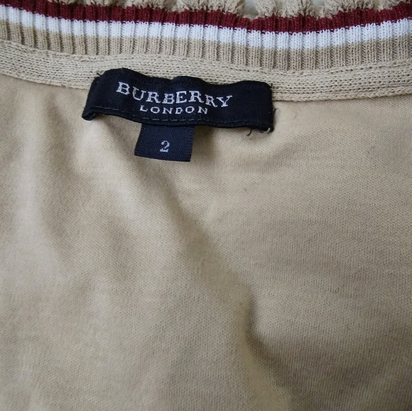 ❣️Burberry London Blouse❣️ - Picture 3 of 10